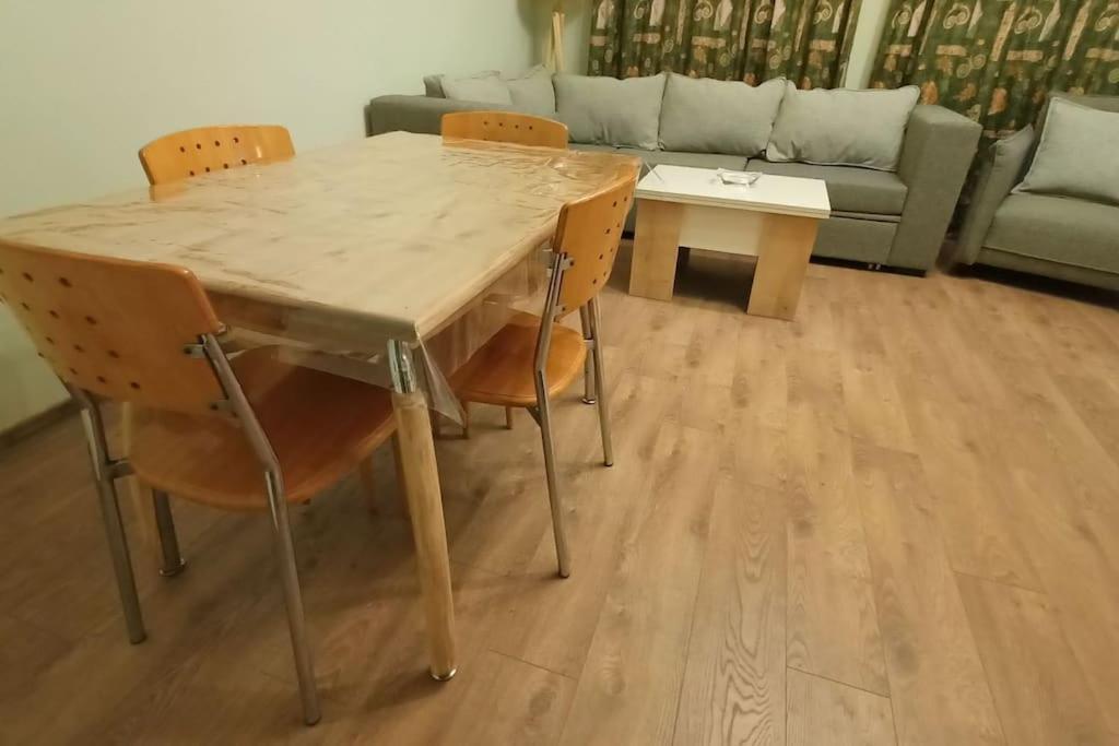 Flat 22 Apartment Tbilisi Luaran gambar